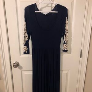 Maternity crochet sleeve maxi dress